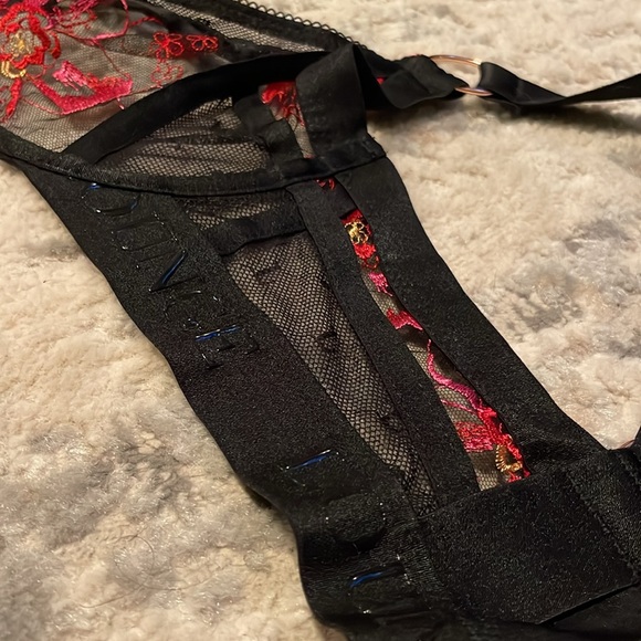 Loungewear Cleo Bra! Worn one time! - Picture 3 of 6